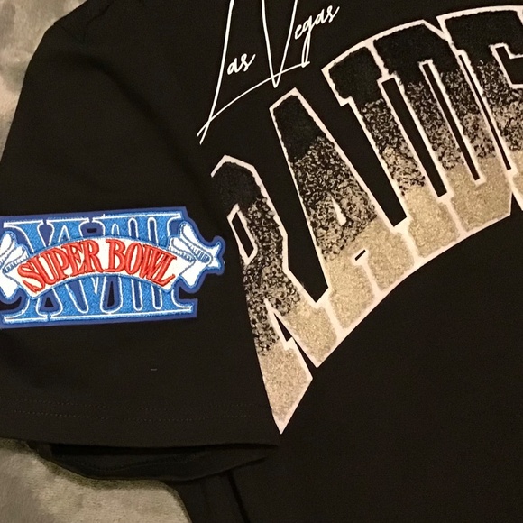 Las Vegas Raiders Pro Standard Shirt - Picture 2 of 4